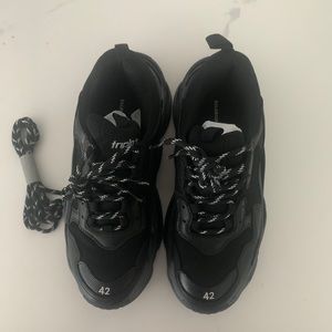 Balenciaga Triple S “Pre-Distressed” 2018